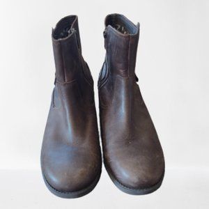 Women's UGG Ankle Boots Brown Leather Size 10